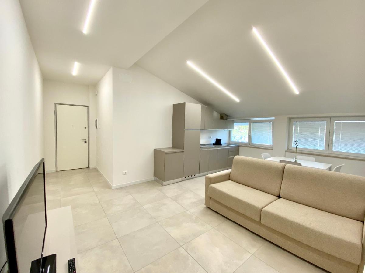 Em Apartments 리그나노 사비아도로 외부 사진